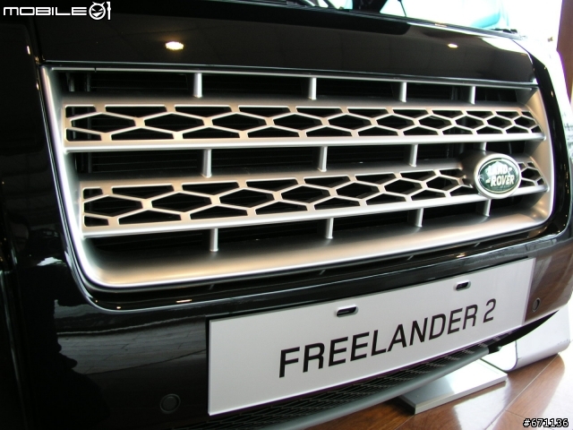 [分享] LAND ROVER全新FREELANDER2