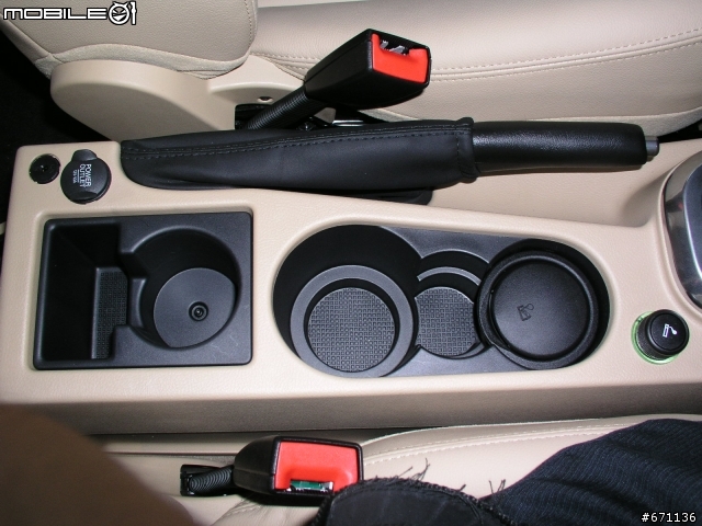 [分享] LAND ROVER全新FREELANDER2