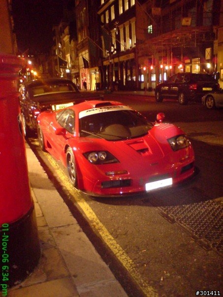 英國街上Enzo, RR Phantom, McLaren F1 排排站