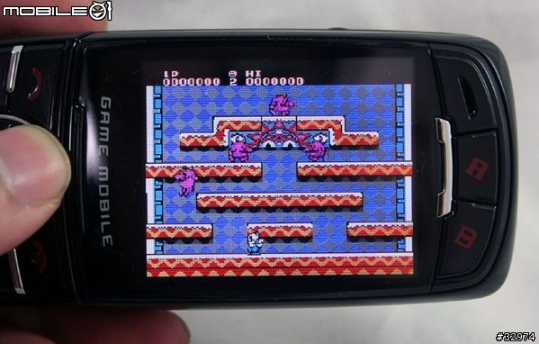 GIPOD A666遊戲影音手機