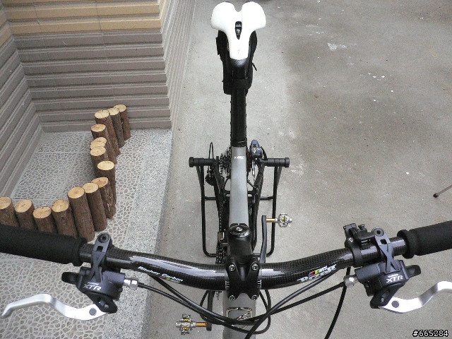 國王低調的華麗VS女王黑美人座騎