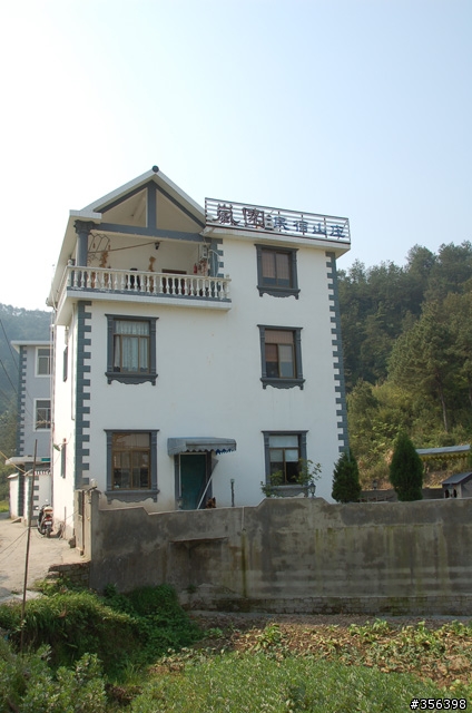 [用力推]在大陸臺灣人開的民宿 有計劃到黃山的朋友可以參考一下