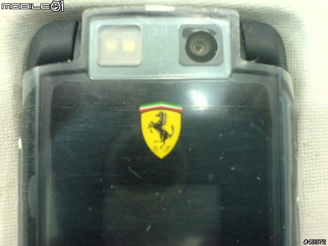 [分享]Motorazr Maxx V6 Ferrari Challenge Mobile Phone