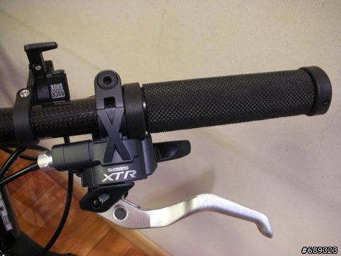 [分享] 2007 FUJI TEAM ISSUE MTB -- 5/6 零件升級 (輕量化)