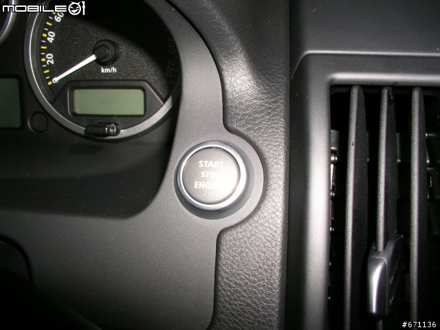 [分享] LAND ROVER全新FREELANDER2