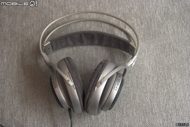 傾聽自然的聲音 SONY MDR-F1 全開放式耳機