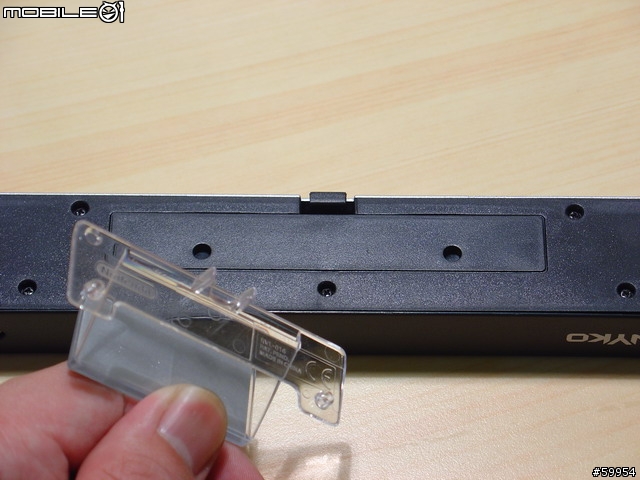 [分享]Wii Nyko無線感應棒-Wireless Sensor Bar拆盒報告