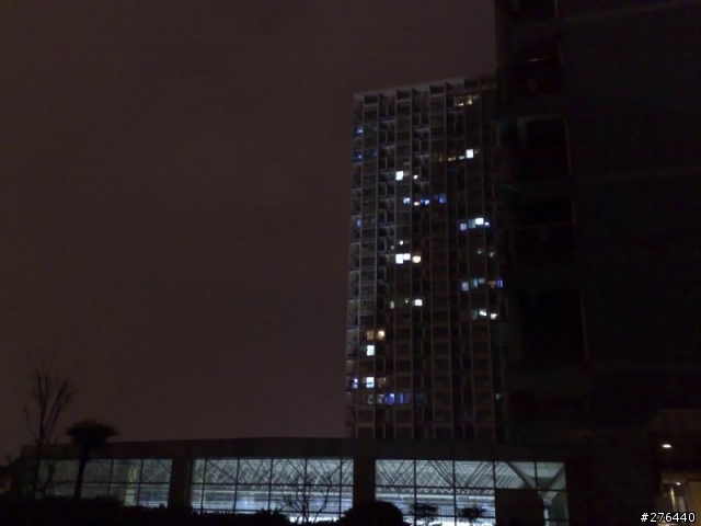 [我的N95今天開箱了]之二(加一些近拍及夜拍照)
