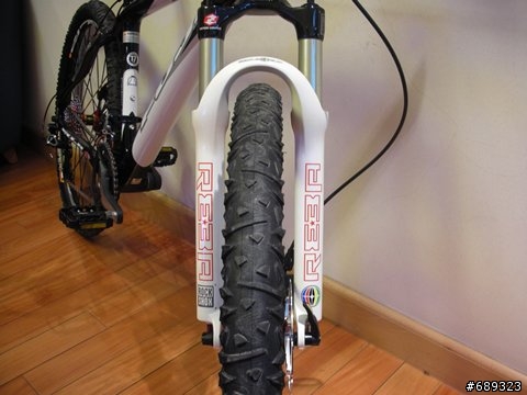 [分享] 2007 FUJI TEAM ISSUE MTB -- 5/6 零件升級 (輕量化)