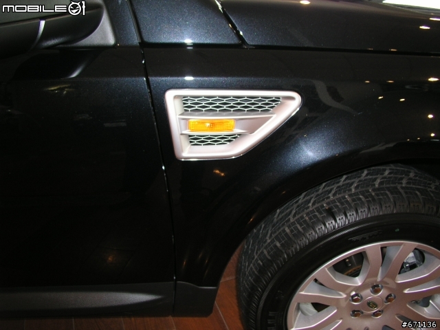 [分享] LAND ROVER全新FREELANDER2