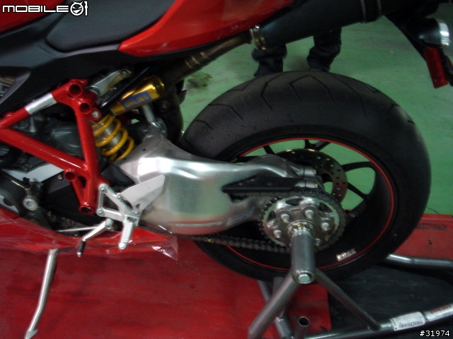 嘉義碩文閒晃行~內有DUCATI與真正的"重機"
