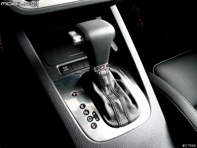[初體驗] VW 曙光女神 EOS 2.0FSI