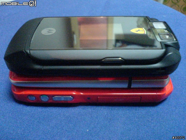 [分享]Motorazr Maxx V6 Ferrari Challenge Mobile Phone