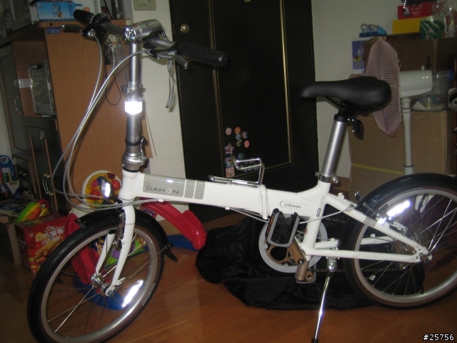 白色DAHON-VITESSE D7