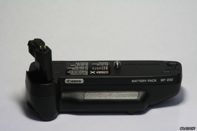 用EOS 300底片機電池手把改裝成400D電池手把