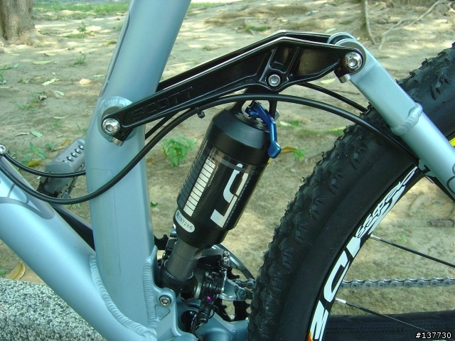 07 SCOTT SCALE 30