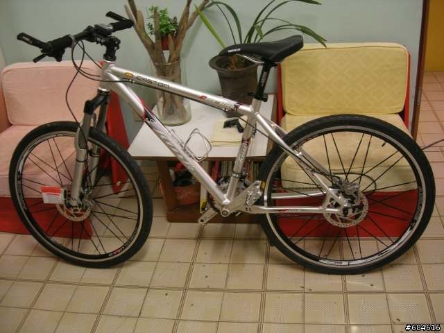 「分享」：坦克車與蕃茄車－小惡魔大暴走