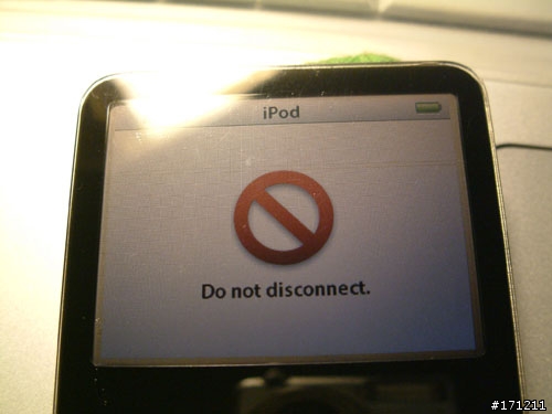 IPOD老是當機～～ｗｈｙ？