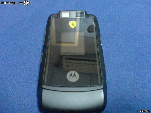 [分享]Motorazr Maxx V6 Ferrari Challenge Mobile Phone