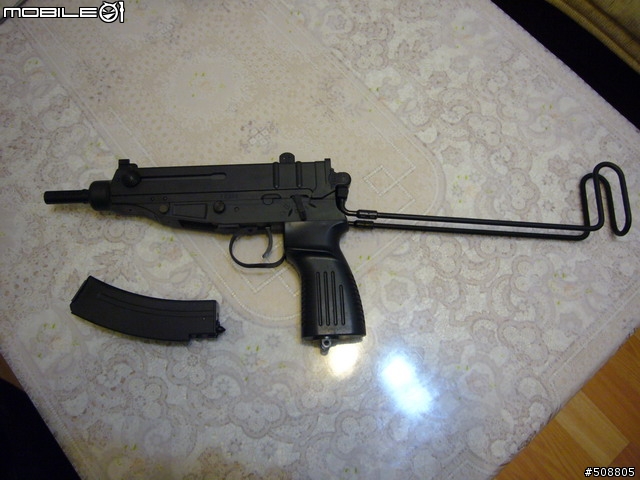 MARUI 電動版VZ-61分享文