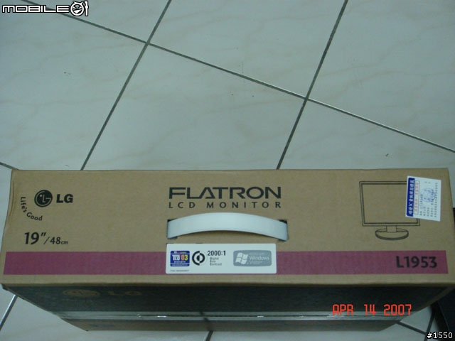 [分享] LG L1953T-SF 19" LCD 開箱照