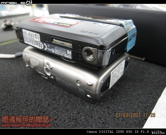 [分享] 開箱照 Casio EX-V7 & BenQ X720