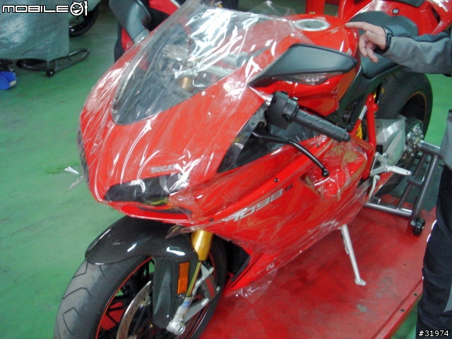 嘉義碩文閒晃行~內有DUCATI與真正的"重機"