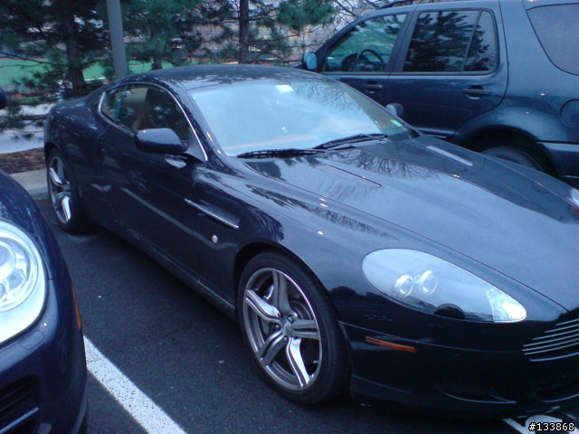 Aston Martin DB9 售價?