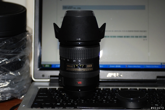 [檄文]Nikon 28-70mm f2.8 小小灰!!  我跟你拼了~~