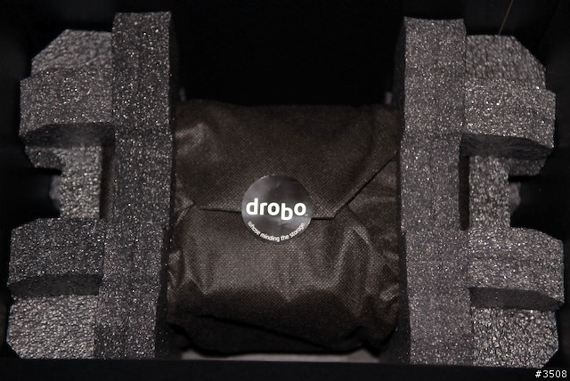 [分享] drobo storage robot 儲存機器人