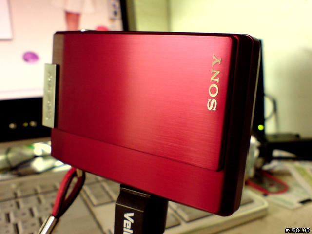 SONY T-100紅  嚴重拖很久分享照