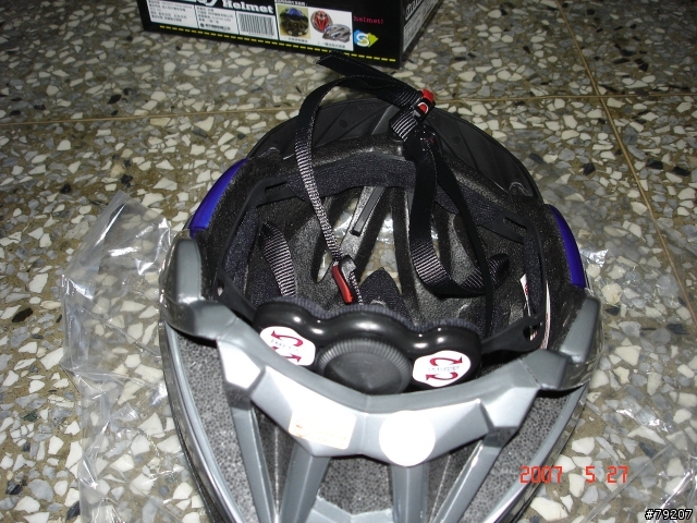 2007-0527剛從costco買的c/p值超高的車帽