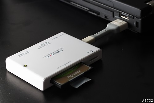 大容量CF卡絕配～APIOTEK CF Express Card Adapter