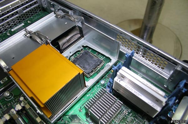[開箱]HP DL380 G5