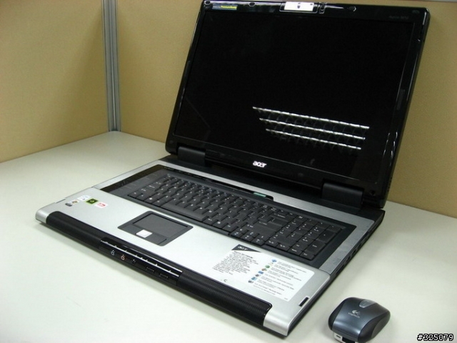 [分享]驚見龐然大物,排山倒海而來-acer Aspire9810 20.1吋--筆記型--電腦.
