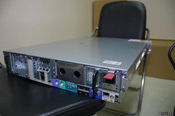 [開箱]HP DL380 G5