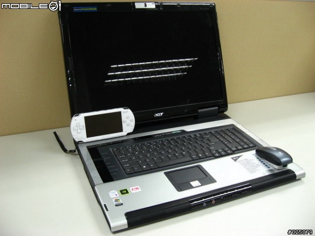 [分享]驚見龐然大物,排山倒海而來-acer Aspire9810 20.1吋--筆記型--電腦.