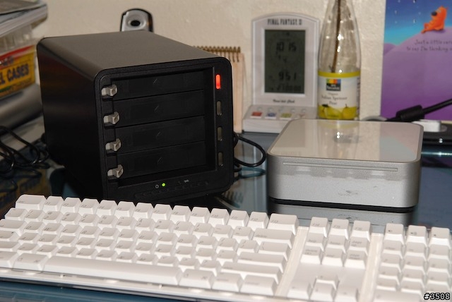 [分享] drobo storage robot 儲存機器人