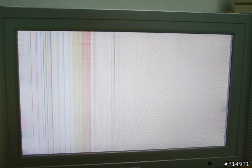 我的LCDTV會嚴重閃爍？