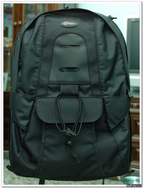[分享]LOWEPRO CompuTrekker Plus AW---雙肩電腦包!