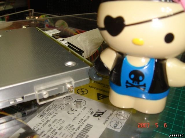 [分享] 我的第一台 DIY MINI-ITX 電腦 (多圖) 07-05-07 更新