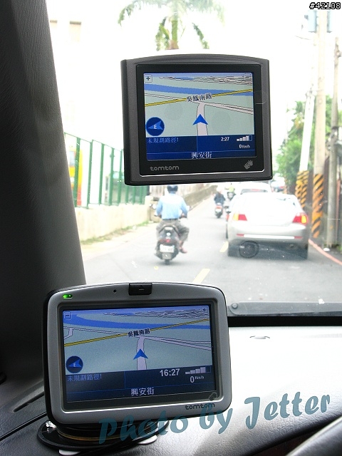 [原創] TomTom One 第一手直擊報導 , 已更新(圖超多)