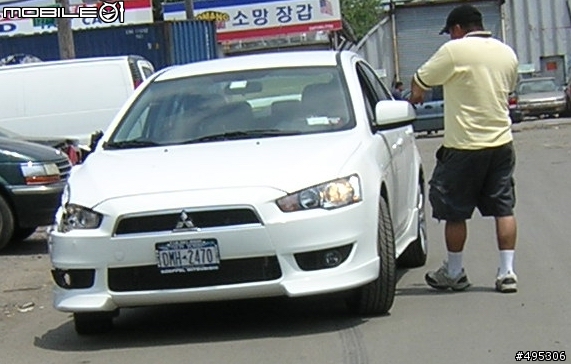 應該是第一台撞車的ALL NEW LANCER吧