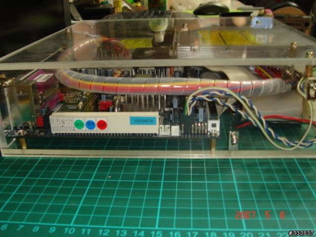 [分享] 我的第一台 DIY MINI-ITX 電腦 (多圖) 07-05-07 更新