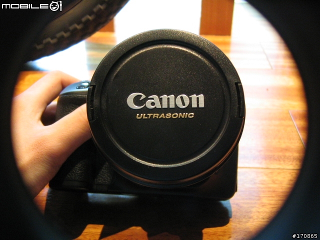 由此踏上單眼之路。。。