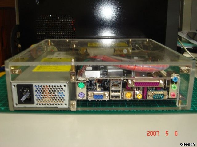 [分享] 我的第一台 DIY MINI-ITX 電腦 (多圖) 07-05-07 更新