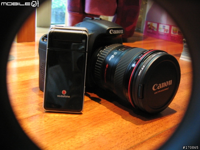 由此踏上單眼之路。。。