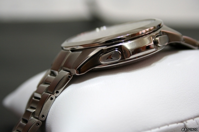 [分享] 我的第一隻Casio 電波時計 OCW-M700TDJ-1AJF