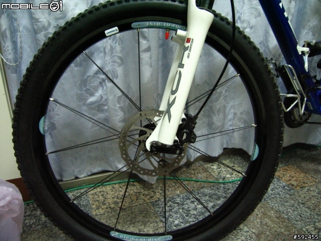 [開箱分享]我的第一台MTB 07 Anthem 3 藍/白，新增配件在P3