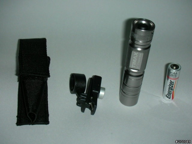 [分享]TIM(倒V)X V1白光LED 手電筒